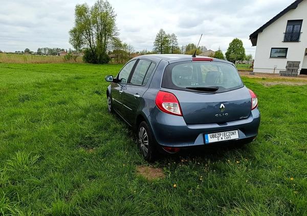 Renault Clio cena 12500 przebieg: 139000, rok produkcji 2009 z Kłodzko małe 407